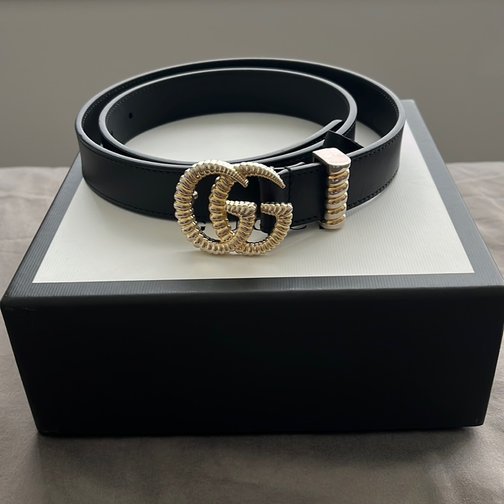 Gucci Leather belt with torchon Double G buckle SIZE 80